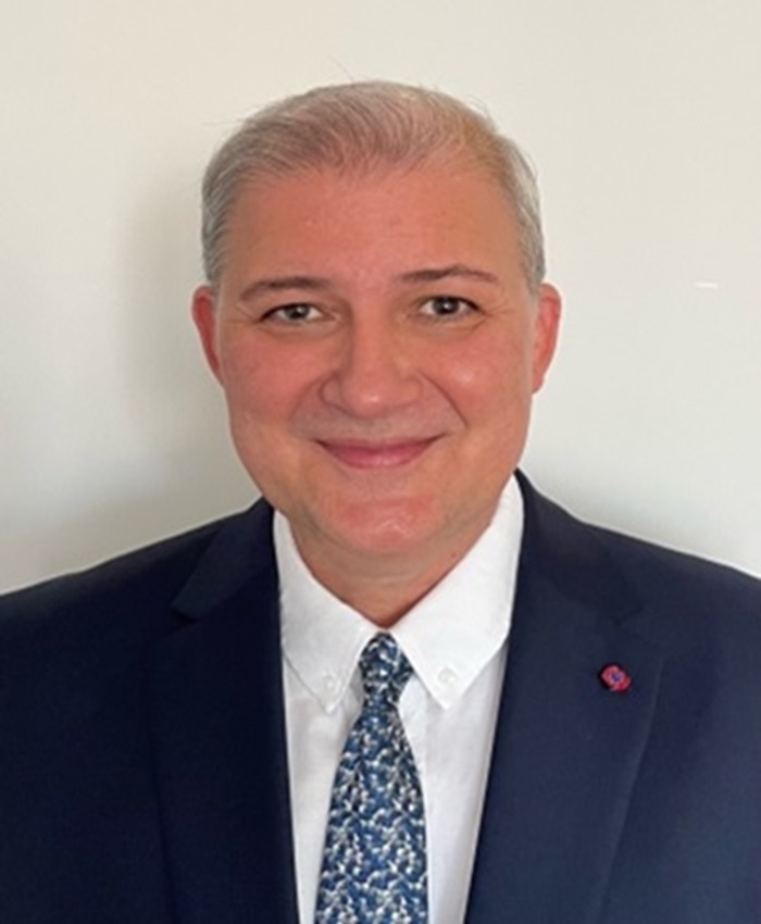 César A. Alfonso